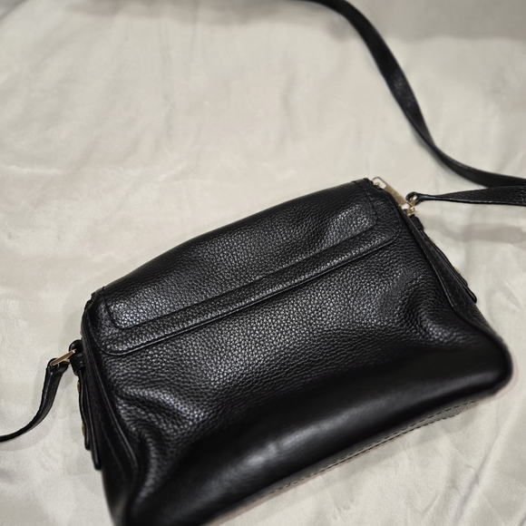 Marc Jacobs Black Crossbody Bag with Flap Closure - Picture 7 of 13